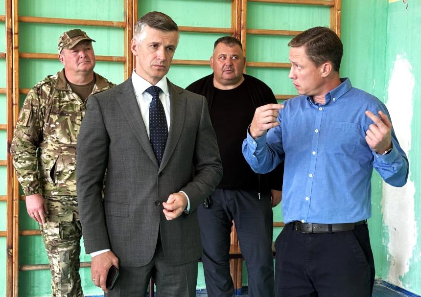 Новые возможности для учеников и условия в школе: Сергей Белопольский посетил СОШ № 17